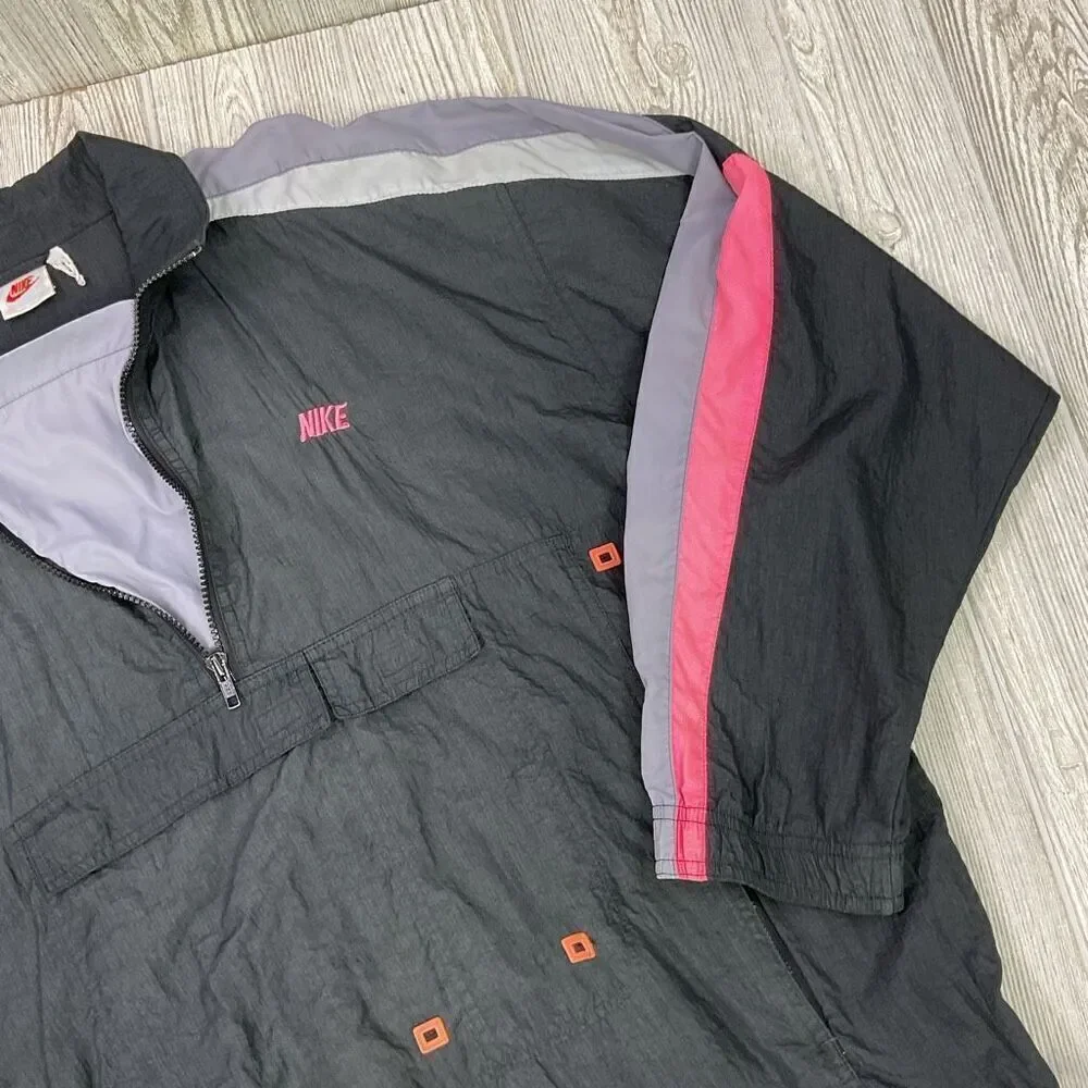 Vintage Nike Grey Label Men’s Large Black Nylon Windbreaker Anorak Jacket